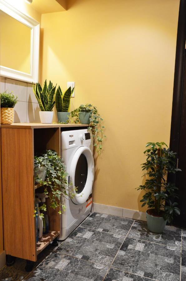 Anna's guesthouse Riga Eksteriør billede