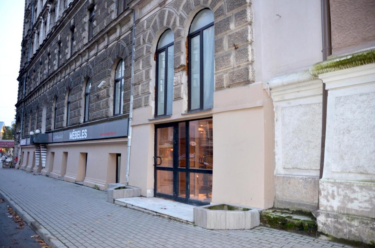 Anna's guesthouse Riga Eksteriør billede